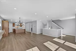 12139 SW Turnagain Dr, Tigard, OR 97224 - Photo 19