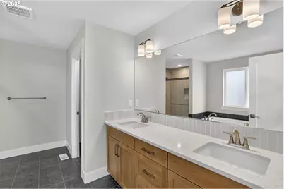 12139 SW Turnagain Dr, Tigard, OR 97224 - Photo 27