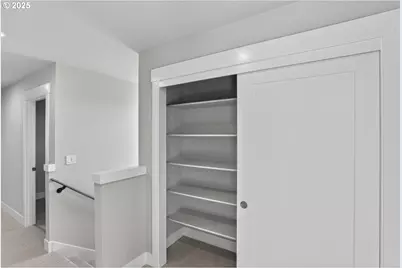 12139 SW Turnagain Dr, Tigard, OR 97224 - Photo 31