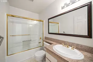 5064 Foothills Dr, Lake Oswego, OR 97034 - Photo 27