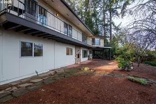 2369 Emerald Dr, Salem, OR 97304 - Photo 41