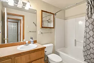 7108 NE 75th St, Vancouver, WA 98661 - Photo 11