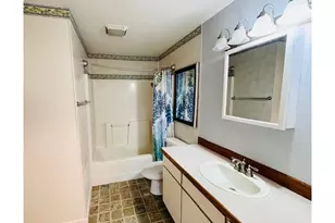 1940 Willow St, Florence, OR 97439 - Photo 7