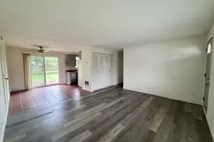 1940 Willow St, Florence, OR 97439 - Photo 3