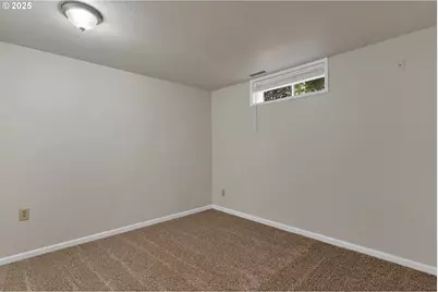 1345 Rees Hill Rd, Salem, OR 97301 - Photo 39