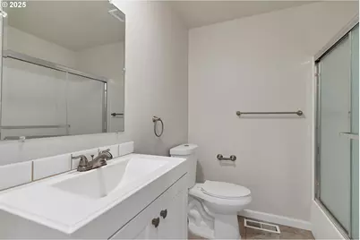 1345 Rees Hill Rd, Salem, OR 97301 - Photo 17
