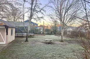 240 W Jefferson St, Carlton, OR 97111 - Photo 19