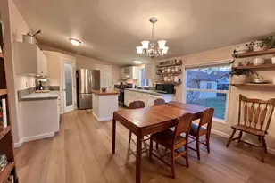 240 W Jefferson St, Carlton, OR 97111 - Photo 9