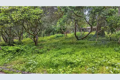 Sw 16th Dr, Portland, OR 97219 - Photo 3