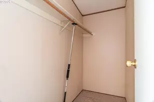 190 Twin Oaks Loop, Winston, OR 97496 - Photo 13