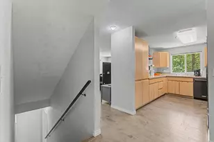 26992 E Elk Park Rd, Welches, OR 97067 - Photo 13