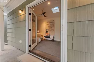 7916 N Emerald Ave, Portland, OR 97217 - Photo 21