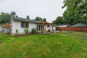 3635 SE Helen Ct, Troutdale, OR 97060 - Photo 33