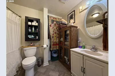 77220 Bar B L Ranch Rd, Westfir, OR 97492 - Photo 15