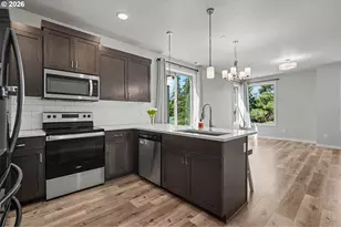 3971 Village Center Dr SE, Salem, OR 97302 - Photo 11