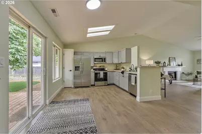 961 S 4th Ave, Cornelius, OR 97113 - Photo 9