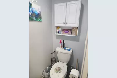 867 NE Johnson St, Myrtle Creek, OR 97457 - Photo 29