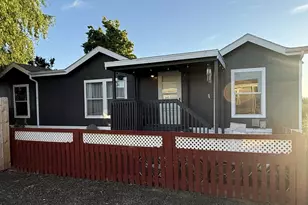 134 NW Anne Ave, Winston, OR 97496 - Photo 1