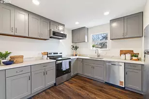 7118 SE Nehalem St, Portland, OR 97206 - Photo 5