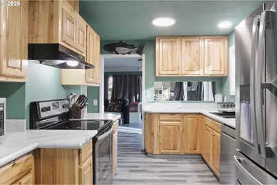 1038 3rd Ave, Sweet Home, OR 97386 - Photo 19