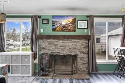 1038 3rd Ave, Sweet Home, OR 97386 - Photo 15