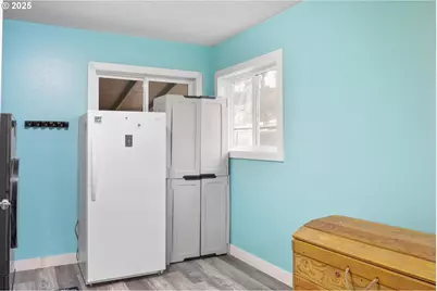 1038 3rd Ave, Sweet Home, OR 97386 - Photo 33