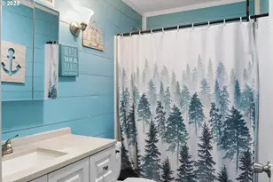 1038 3rd Ave, Sweet Home, OR 97386 - Photo 27