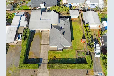 672 51st St, Springfield, OR 97478 - Photo 19