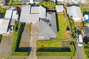 672 51st St, Springfield, OR 97478 - Photo 19