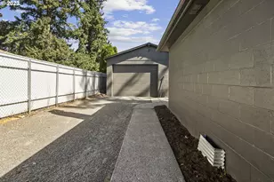 4100 SE 98th Ave, Portland, OR 97266 - Photo 35