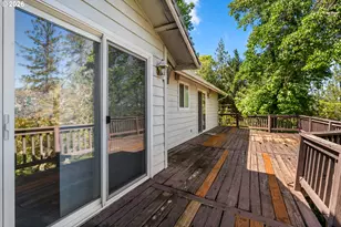 182 Eagle View Dr, Grants Pass, OR 97527 - Photo 27