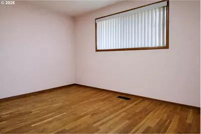 2115 NE 144th Ave, Portland, OR 97230 - Photo 5