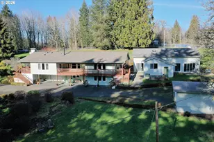 32809 Boomer Loop, Scappoose, OR 97056 - Photo 3