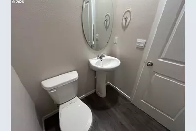 2676 U St, Springfield, OR 97477 - Photo 5