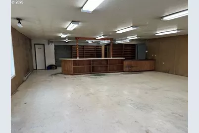 1120 S Broadway, Coos Bay, OR 97420 - Photo 3