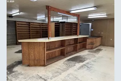 1120 S Broadway, Coos Bay, OR 97420 - Photo 3