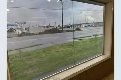 1120 S Broadway, Coos Bay, OR 97420 - Photo 5