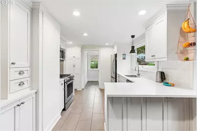 7315 N Seward Ave, Portland, OR 97217 - Photo 15