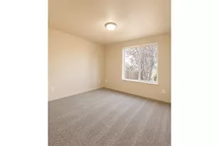 402 SE Carmen Way, Madras, OR 97741 - Photo 9
