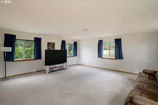 8516 SW 61st Ave, Portland, OR 97219 - Photo 37