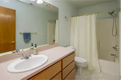 8516 SW 61st Ave, Portland, OR 97219 - Photo 35