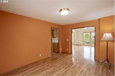 8516 SW 61st Ave, Portland, OR 97219 - Photo 11
