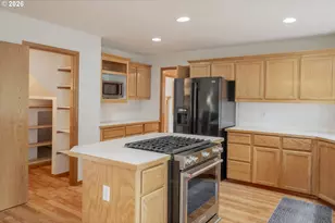 8516 SW 61st Ave, Portland, OR 97219 - Photo 13