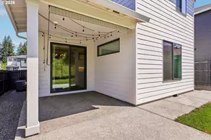 262 W Maple St, Washougal, WA 98671 - Photo 33