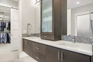 13197 Thoma Rd, Lake Oswego, OR 97034 - Photo 37