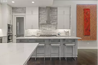 13197 Thoma Rd, Lake Oswego, OR 97034 - Photo 9