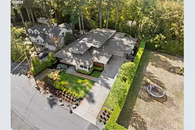 13197 Thoma Rd, Lake Oswego, OR 97034 - Photo 47