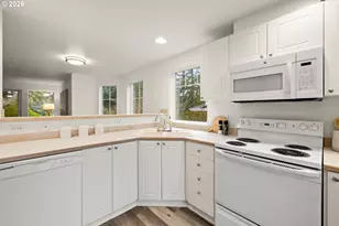 14341 SW Barrows Rd, Beaverton, OR 97007 - Photo 9