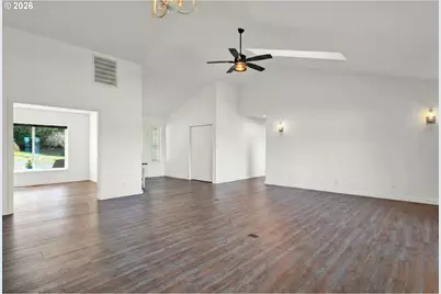 85675 Glenada Rd, Florence, OR 97439 - Photo 9