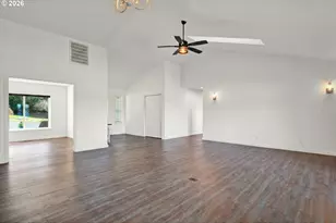 85675 Glenada Rd, Florence, OR 97439 - Photo 9